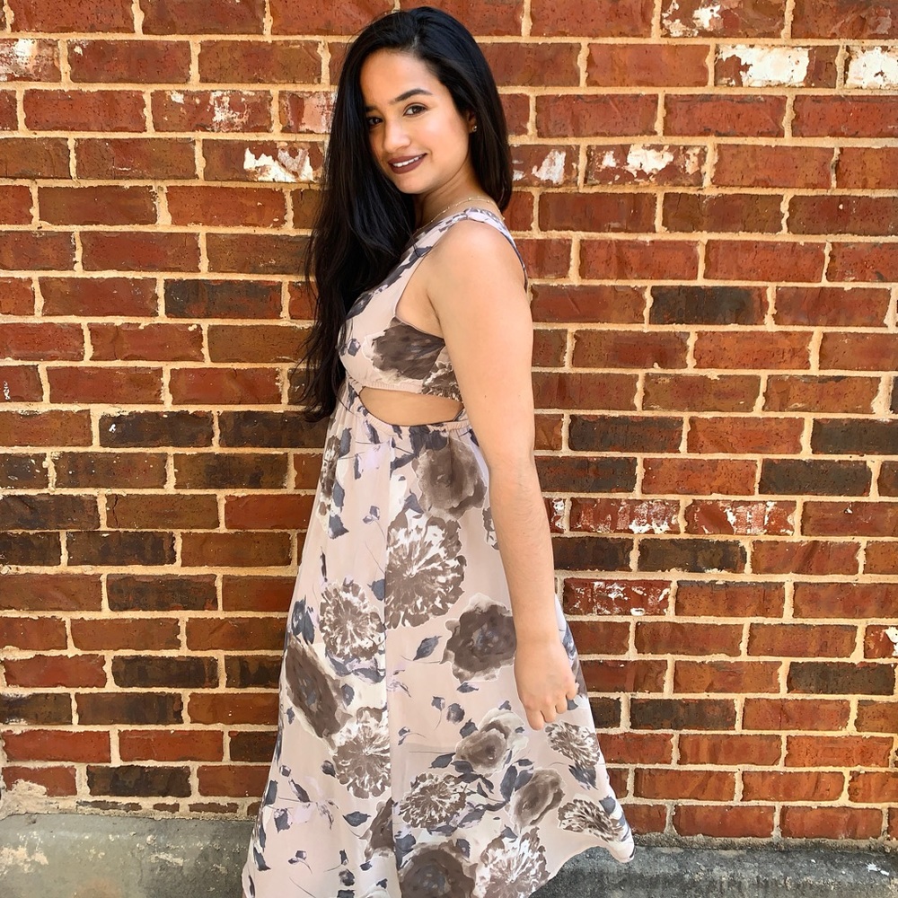 Floral short dress